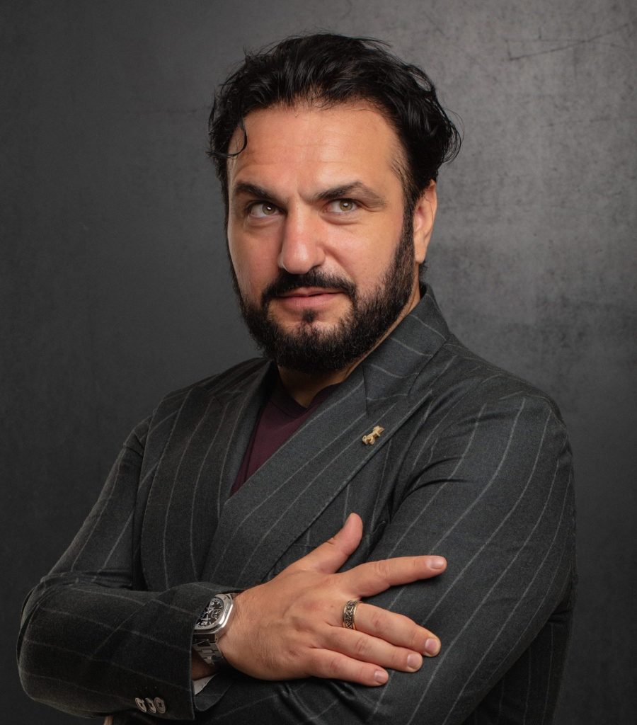 Hovhannes Ayvazyan-Portrait-©Arvin Kocharian