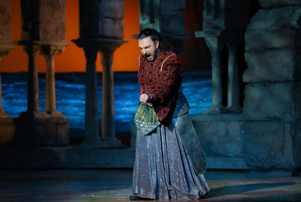 Hovhannes Ayvazyan-Otello-Armenian National Opera Theatre-Photo by Tigran Arakelyan